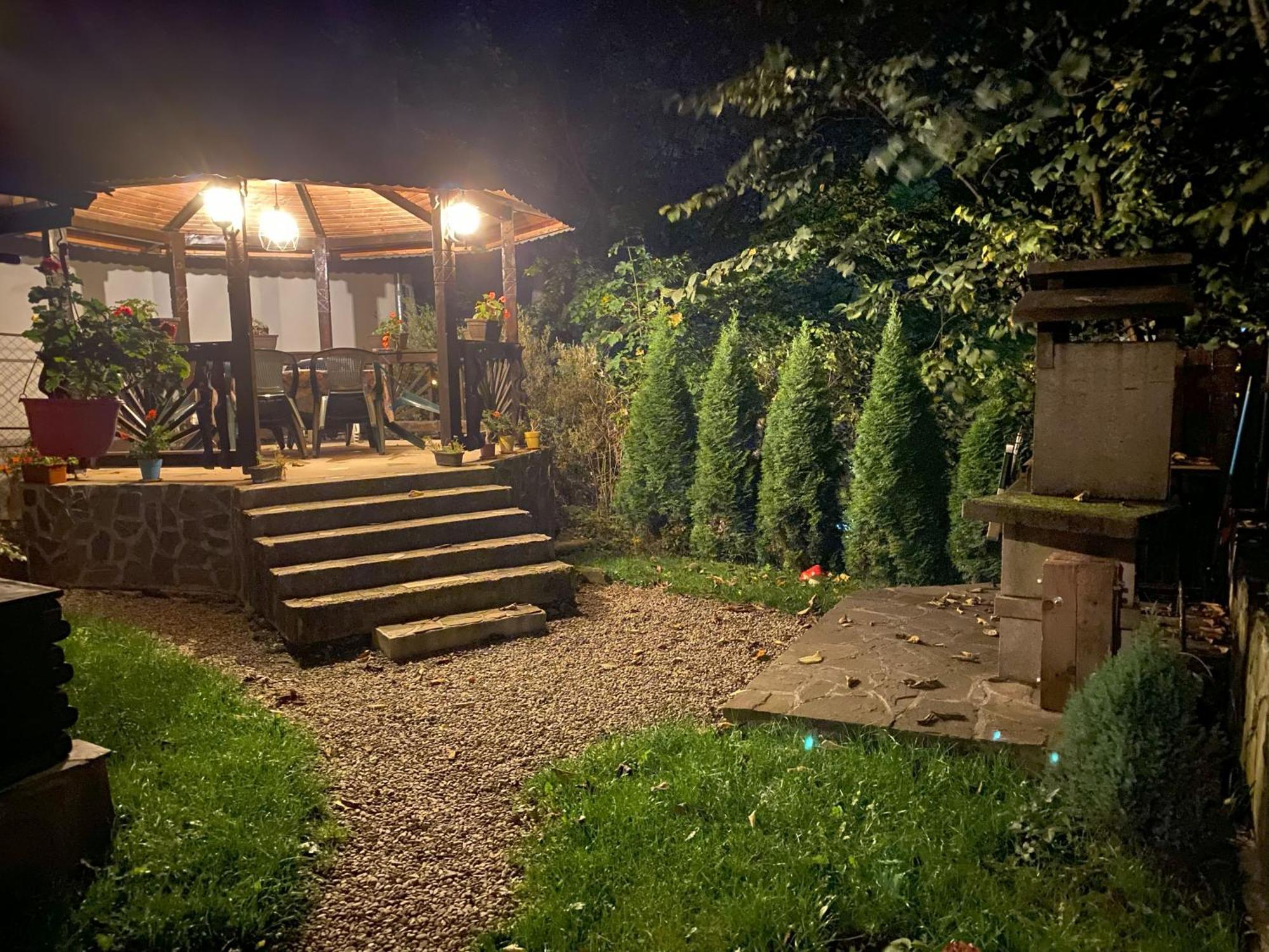Ferienwohnung Chez Marcel Sinaia Exterior foto