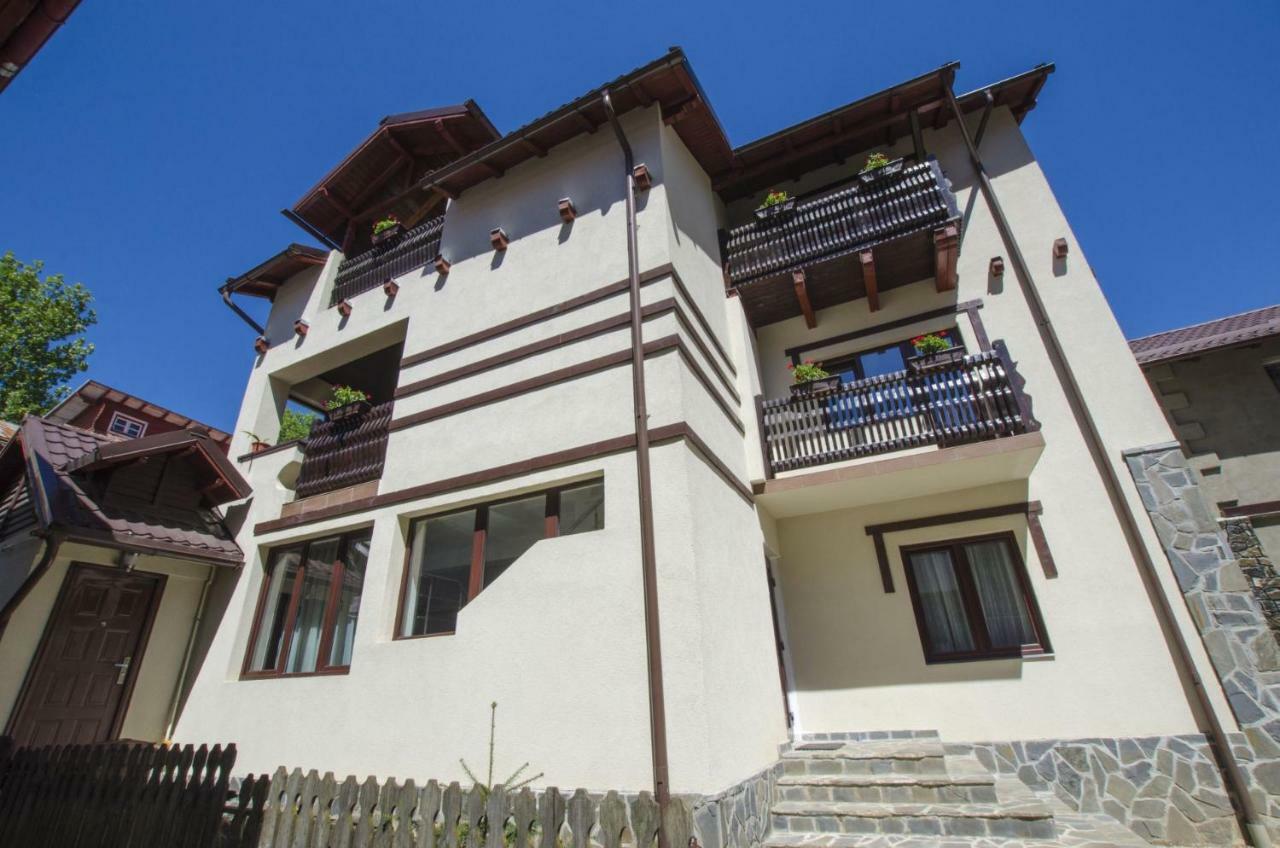 Ferienwohnung Chez Marcel Sinaia Exterior foto
