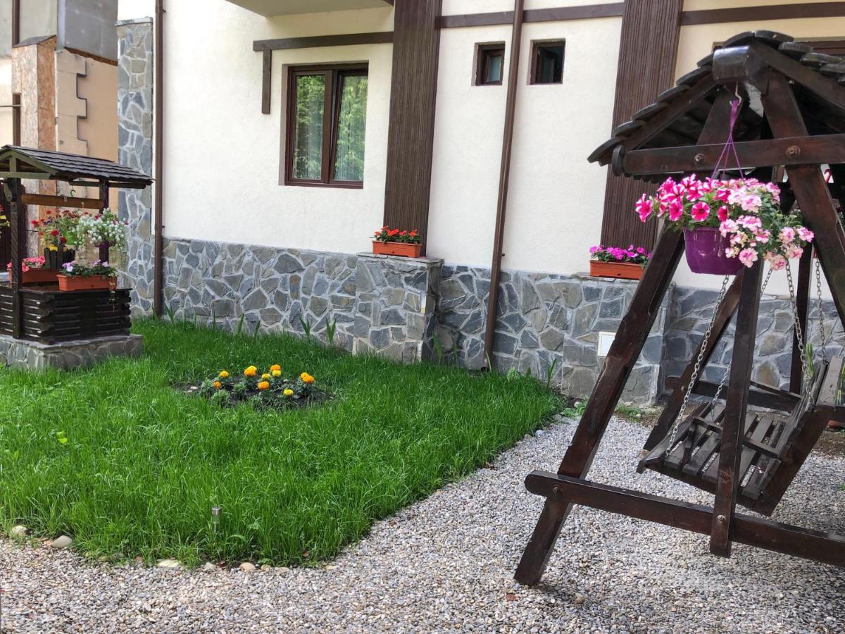 Ferienwohnung Chez Marcel Sinaia Exterior foto